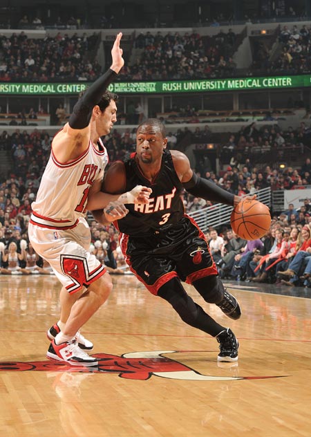 不懈努力铸 不懈努力铸