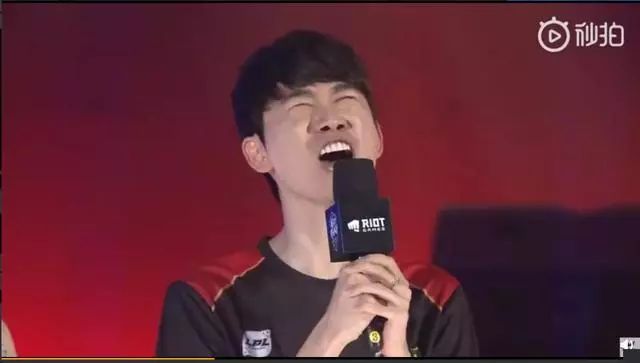 的表现赢得