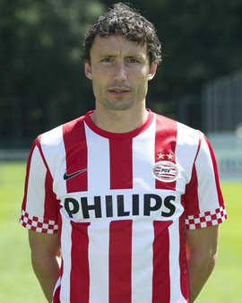 各大豪门纷 各大豪门纷