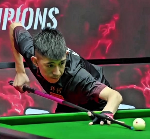 秀高尔夫选 秀高尔夫选