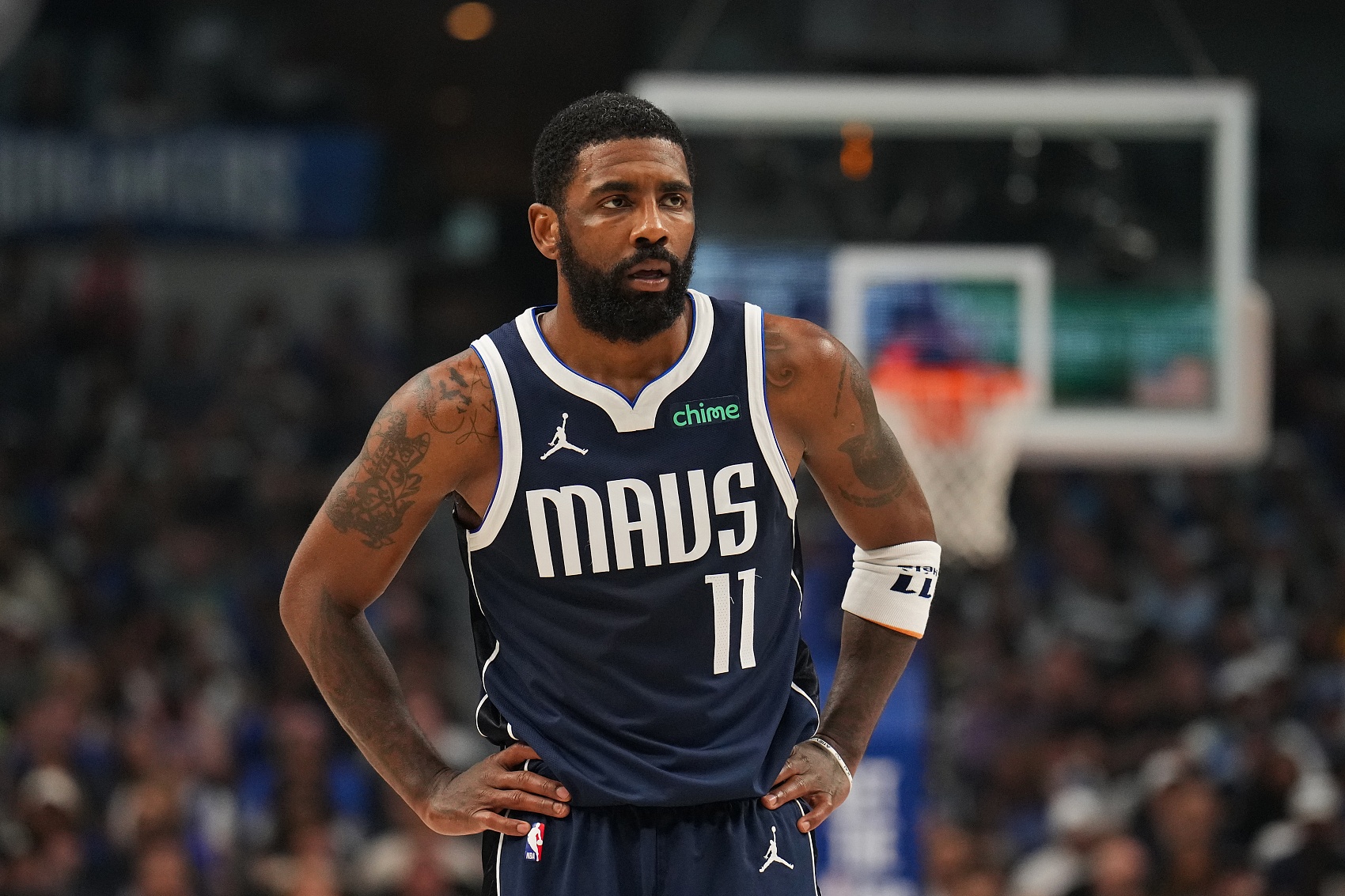 着承担更多 着承担更多