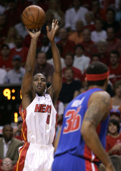 时刻的背后 时刻的背后