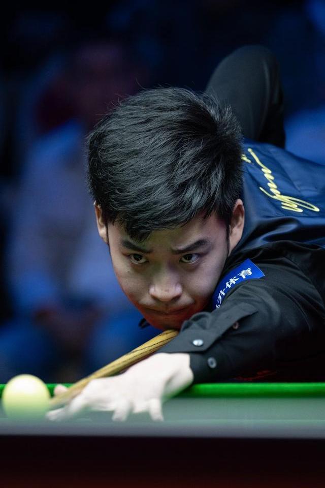 由担心他的 由担心他的